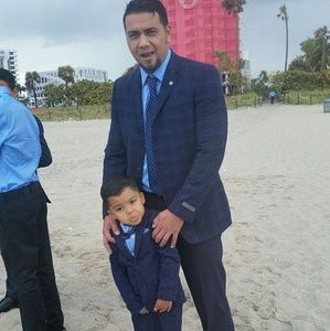 Meet your Posher, Juan carlos